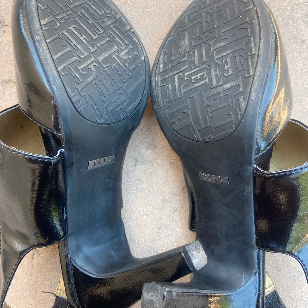 High heels - Picture 4 of 7
